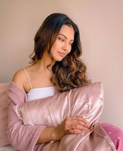 Pembe Renk %100 Dut İpeği Premium Yastık Kılıfı